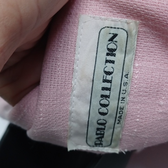 Vintage Pablo Collection Pink Skirt Suit, made in the USA, PTP=22", Waist=33" - Picture 5 of 6